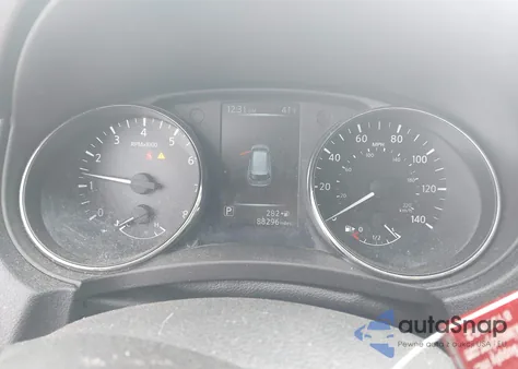 2017 Nissan Rogue S z USA, uszkodzony, nr VIN 5N1AT2MVXHC798736